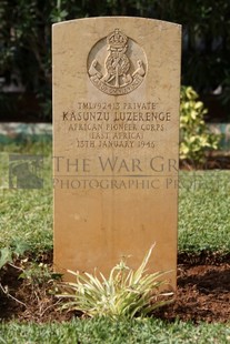 BEIRUT WAR CEMETERY - KASUNZU LUZERENGE, 